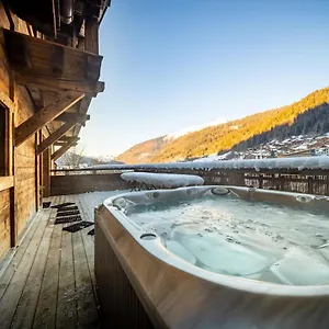 claire-vallee.hotels-rhonealpes.com/