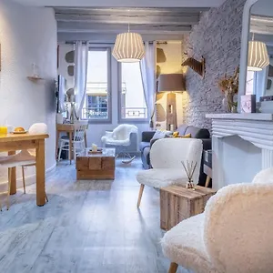 un-cottage-alpin-chaleureux-dans-le-coeur-d-annecy.hotels-rhonealpes.com/