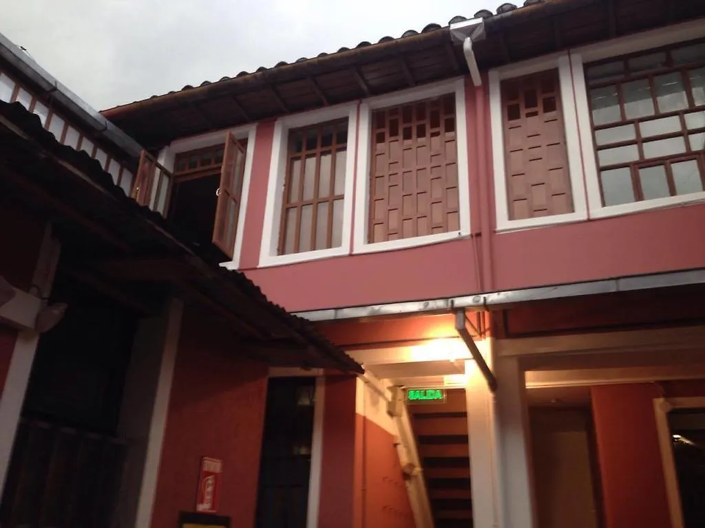 Apartamentos Colonial Home Quito 0*,  Ecuador