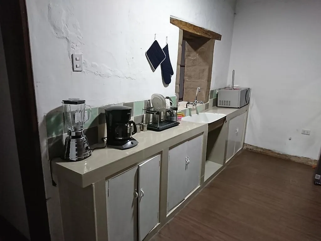 Apartamentos Colonial Home Quito