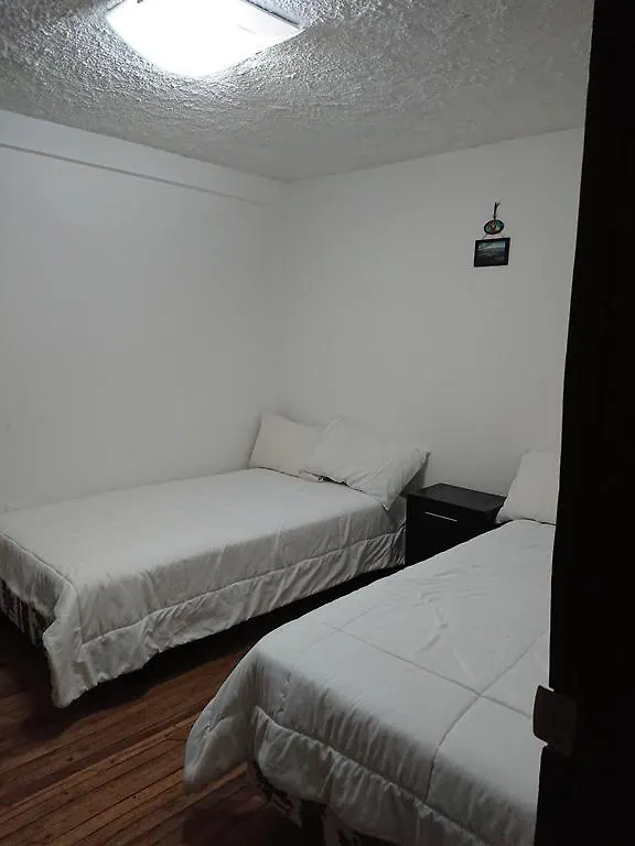Apartamentos Colonial Home Quito