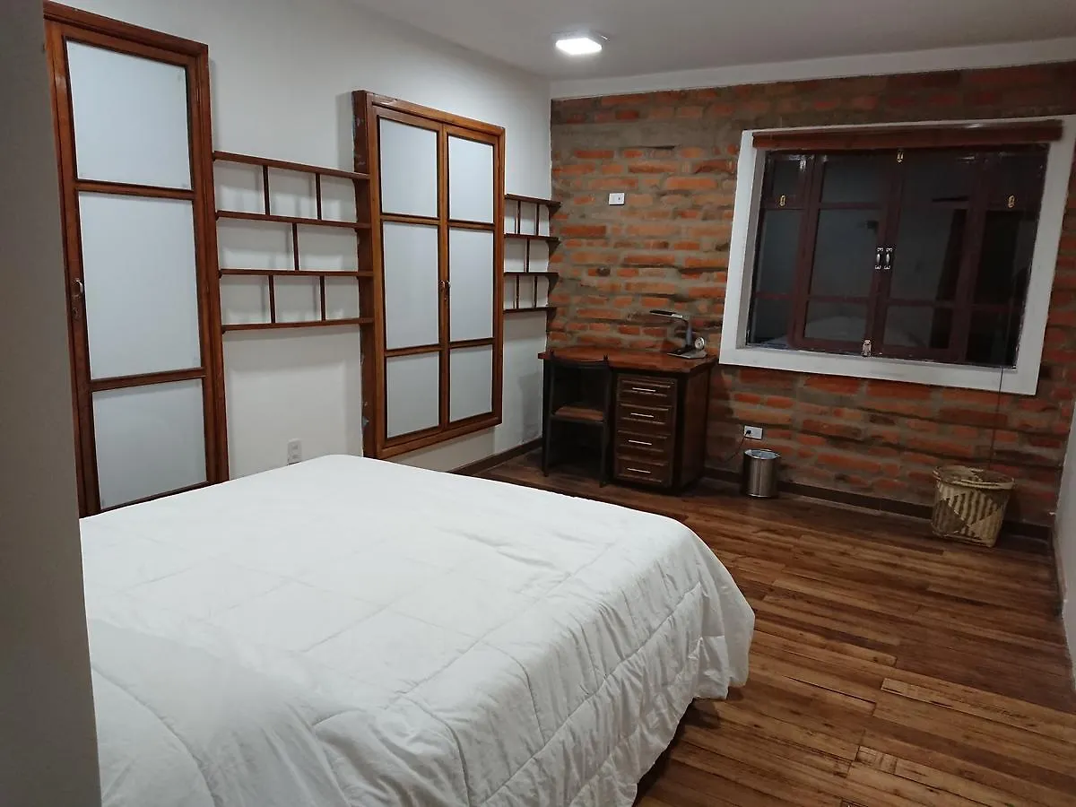 Apartamentos Colonial Home Quito